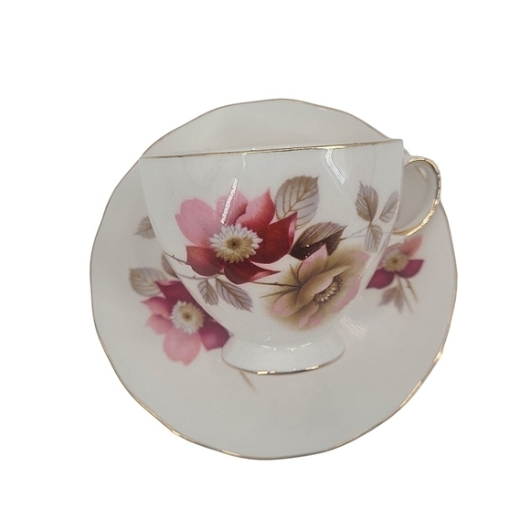 Royal Vale | Vintage Teacup & Saucer (8317) pattern from Ridgway (Ridgways) - Picture 8 of 8